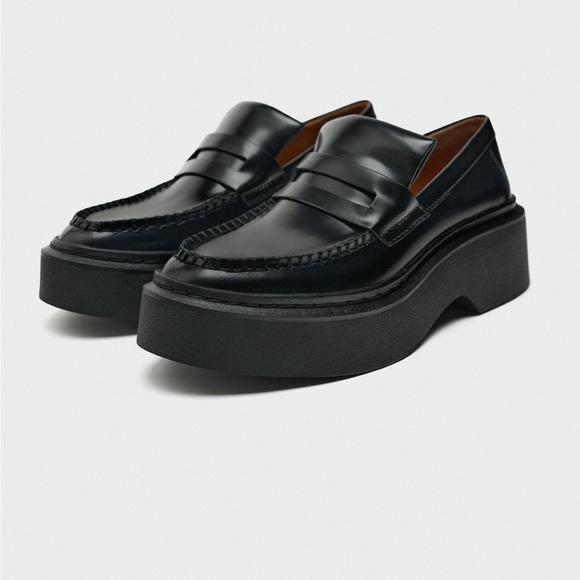 Sold - Picture 6 of 10